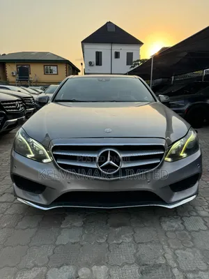 Mercedes-Benz E350 Base 4Matic Sedan AWD (3.5L 6cyl 7A) 2014 Gray