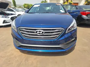 Hyundai Sonata Limited Sedan FWD (2.4L 4cyl 6A) 2017 Blue
