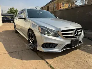 Mercedes-Benz E350 Base 4Matic Sedan AWD (3.5L 6cyl 7A) 2014 Silver