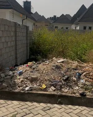 Bungalow Plot at Efab Queens Estate, Buy and Build Plot