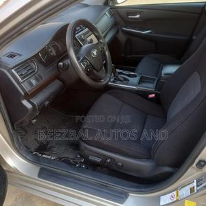 Toyota Camry LE 4dr Sedan (2.5L 4cyl 6A) 2015 Gold