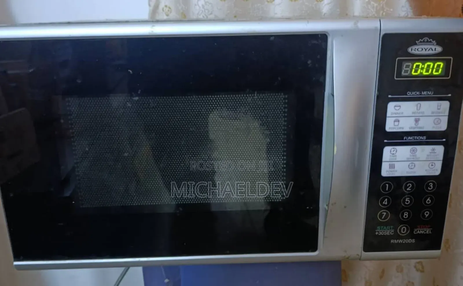 Royal Digital Microwave