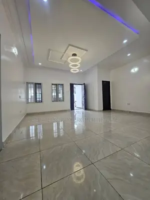 3bdrm Bungalow in Efab Queens Estate, Gwarinpa for sale