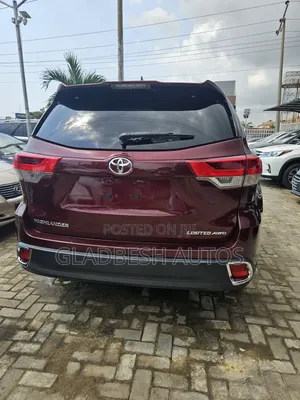 Toyota Highlander Limited Platinum 4dr SUV (3.5L 6cyl 6A) 2015 Burgundy