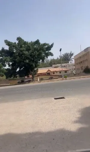 6,500sqm , Ahmadu Bello Way , 