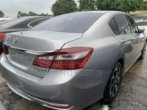 Honda Accord 2017 Silver