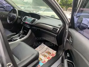Honda Accord 2017 Silver