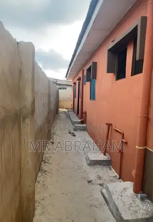 3 Unit of 1 Bedroom Flat and 2 Unit of a Room Self Contain for Sell