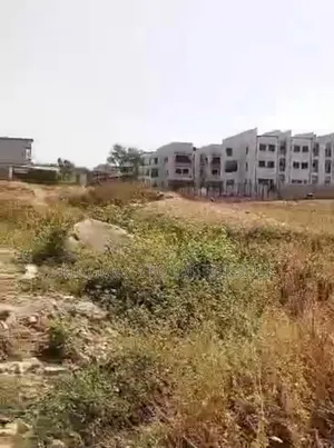 Destress Guzape Main Plot 1845 on Tarred Road From Both Sides for Sale
