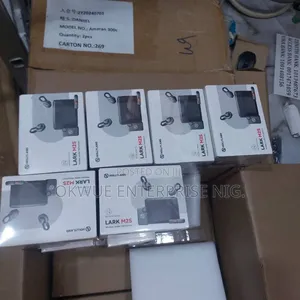 Hollyland Wireless Microphone for Interview /High Quality Production