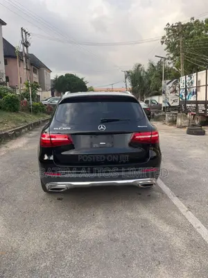 Mercedes-Benz GLC-Class 2017 Black