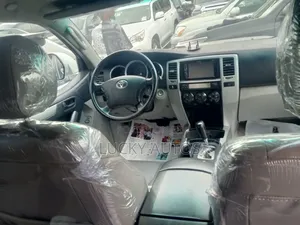 Toyota 4-Runner 2008 Silver