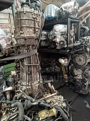 Toyota Land Cruiser Engine 3ur-fe.
