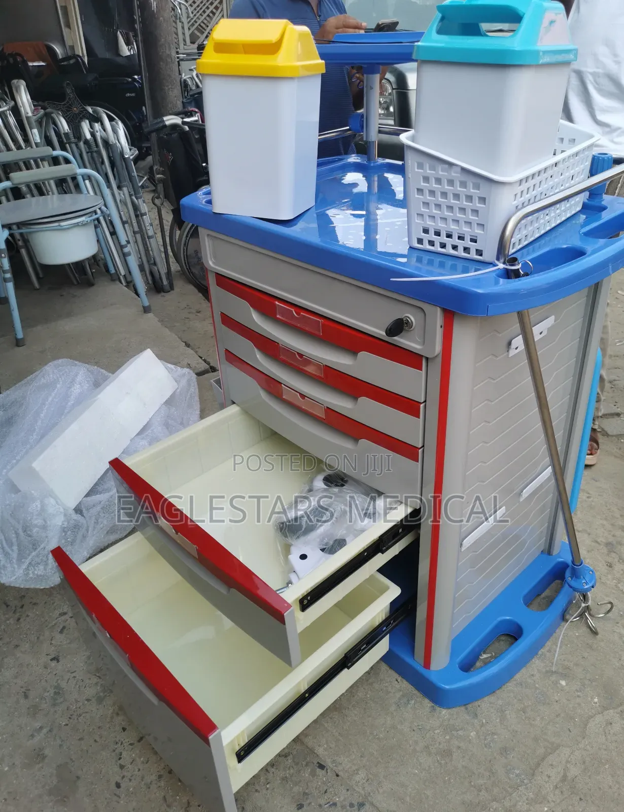 Crash Cart