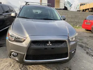 Mitsubishi Outlander SEL AWC 2016 Gray