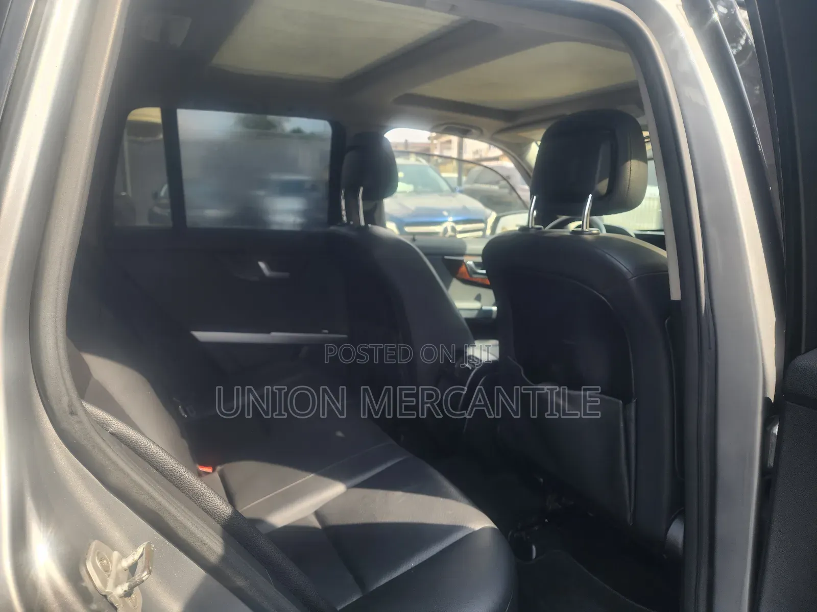 Mercedes-Benz GLK-Class 350 4MATIC 2012 Gray