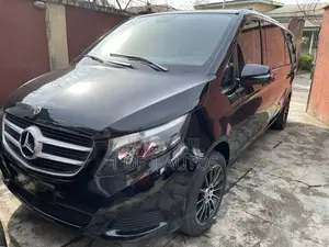 Mercedes-Benz Viano 2019 Black