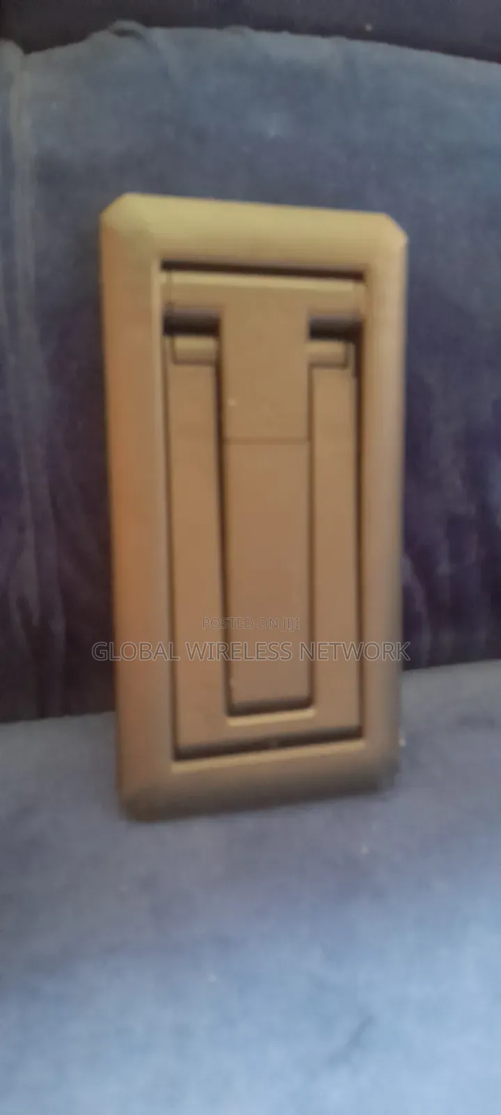 Foldable Smartphones Phone Holder