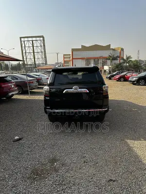 Toyota 4-Runner SR5 4x4 Premium 2018 Black