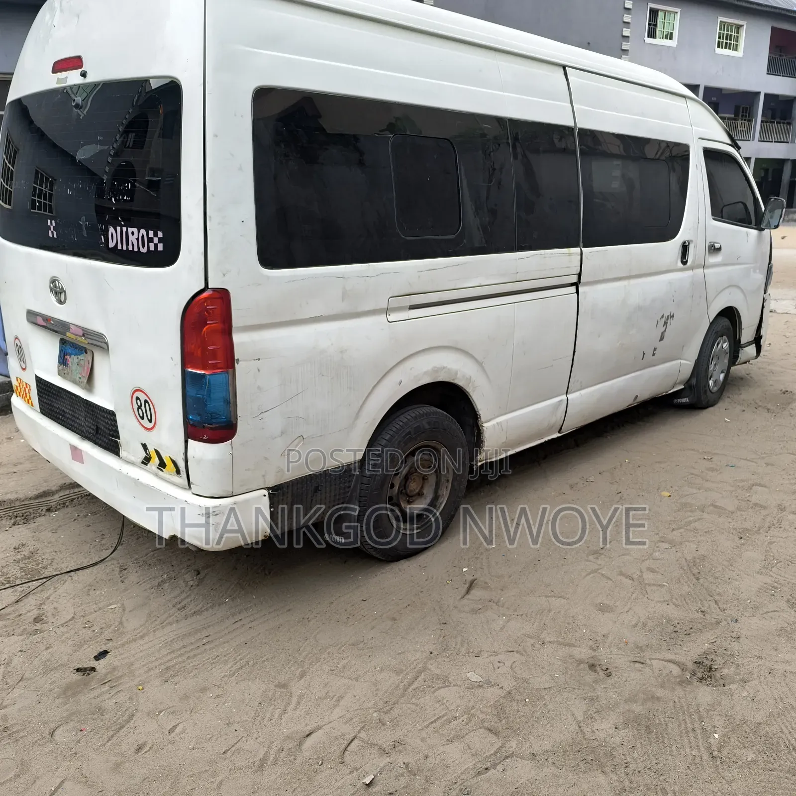 Toyota HiAce 2014 White