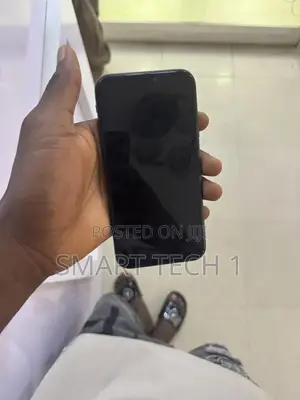 Apple iPhone 11 64 GB Black