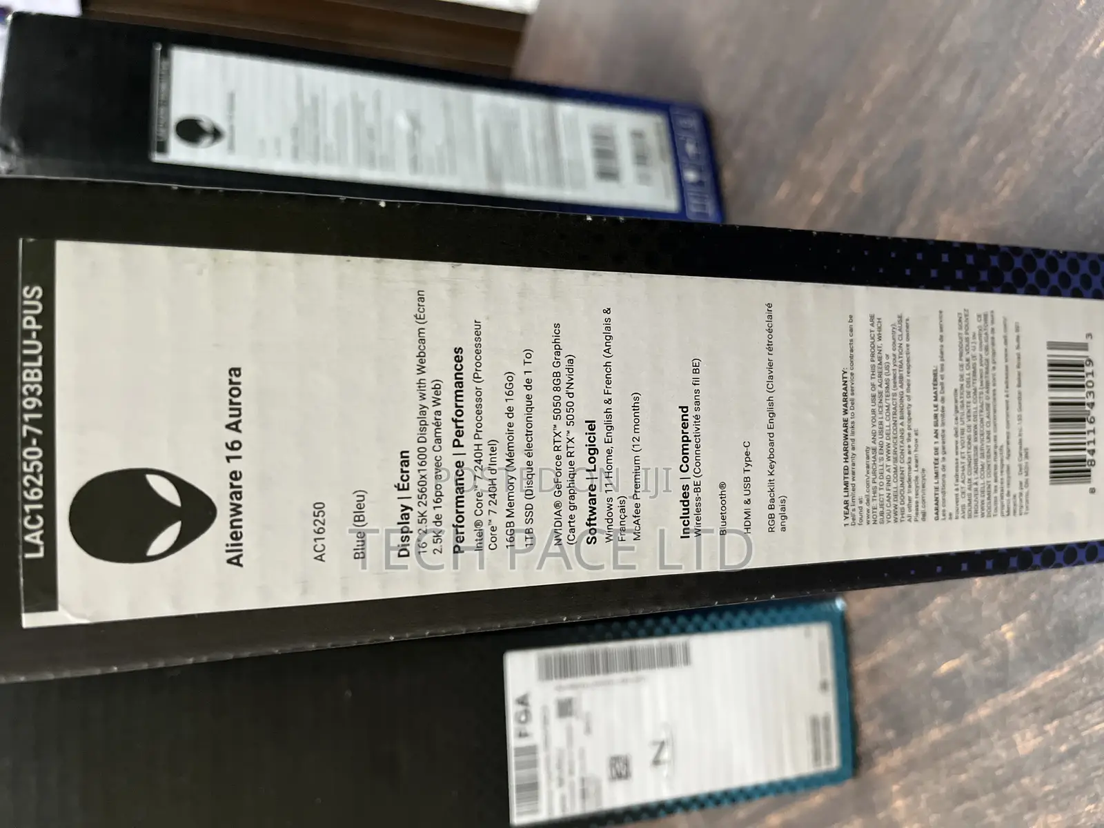New Laptop Dell Alienware 16 Aurora 32GB Intel Core I7 SSD 1T