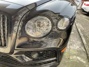 Bentley Continental 2022 Black