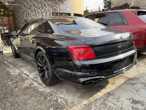 Bentley Continental 2022 Black
