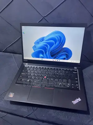 Laptop Lenovo Thinkpad T14s Gen 1 8GB AMD Ryzen 5 SSD 256GB