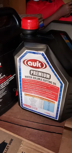 Quk Premium Water Soluble Cutting Oil.