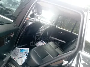 Mercedes-Benz GLK-Class 2012 Black