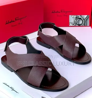 Best Quality Luxury Men's Leather Sandals Ferragamo Well Banded