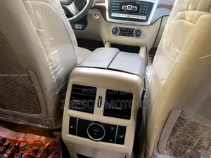 Mercedes-Benz GLK-Class Base GLK 350 4dr 4x2 (3.5L 6cyl 7A) 2015 Brown