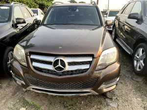 Mercedes-Benz GLK-Class Base GLK 350 4dr 4x2 (3.5L 6cyl 7A) 2015 Brown