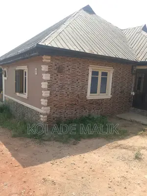 3bdrm Bungalow in Alagbayun Banana, Abeokuta South for sale