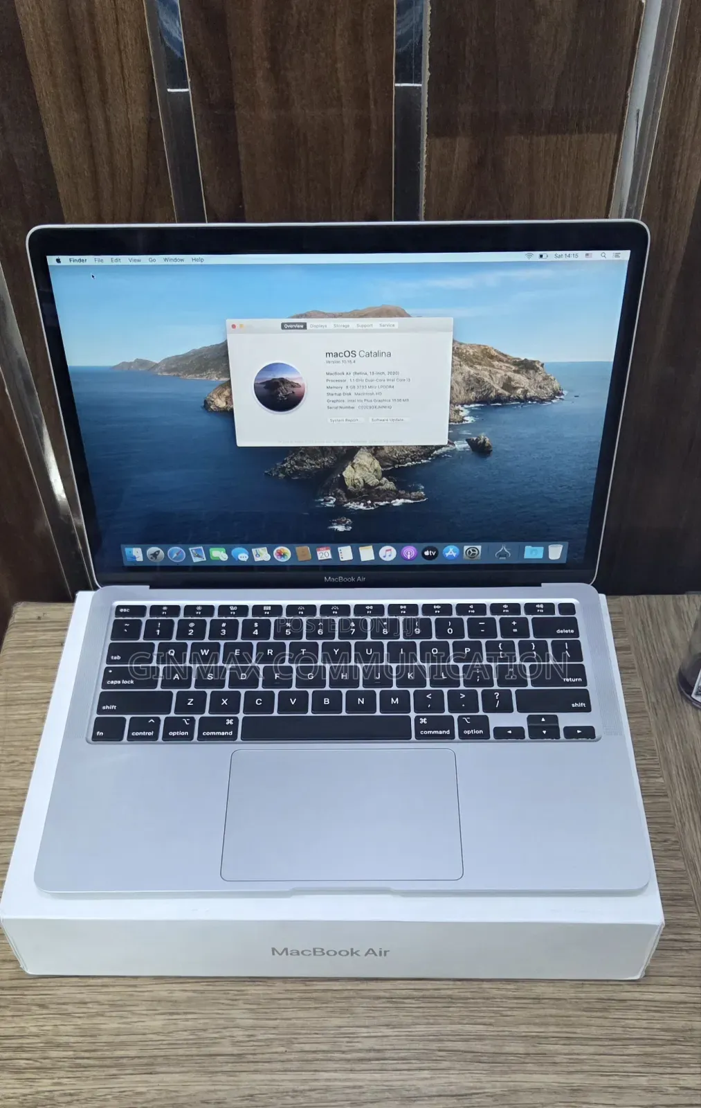 Laptop Apple MacBook 2020 8GB Intel Core i3 SSD 256GB