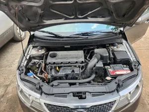Kia Forte EX Sedan 2012 Brown