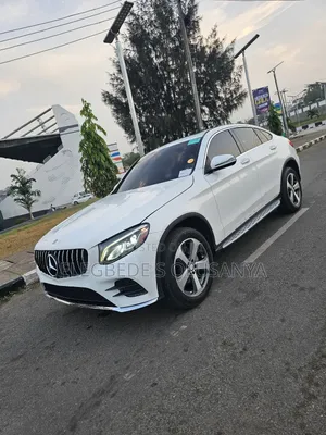 Mercedes-Benz GLC-Class 2017 White