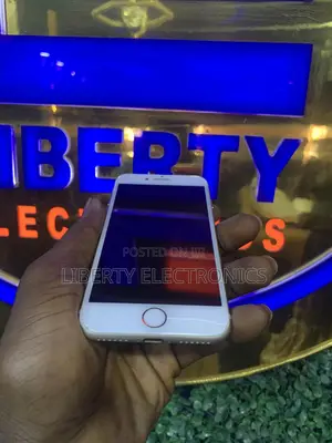 Apple iPhone 7 32 GB Gold