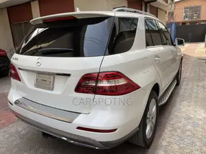 Mercedes-Benz M Class ML 350 4Matic 2013 White