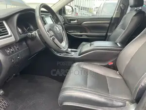 Toyota Highlander Limited 2019 Black