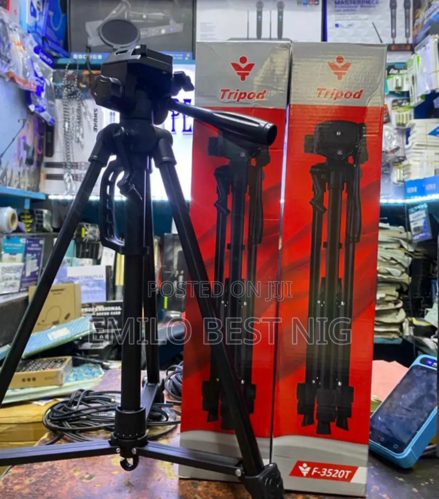 Tripod Stand