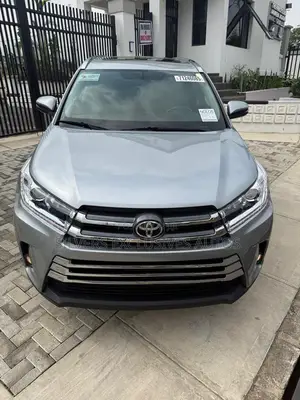 Toyota Highlander 2016 Silver