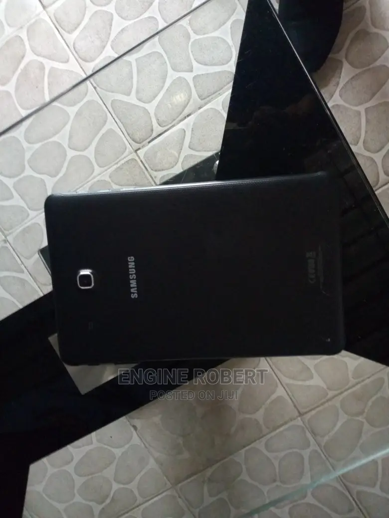 Samsung Galaxy Tab E 9.6 16 GB Black