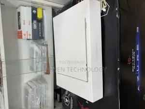 Laptop Apple MacBook Air 2023 M2 8GB Apple M2 SSD 256GB