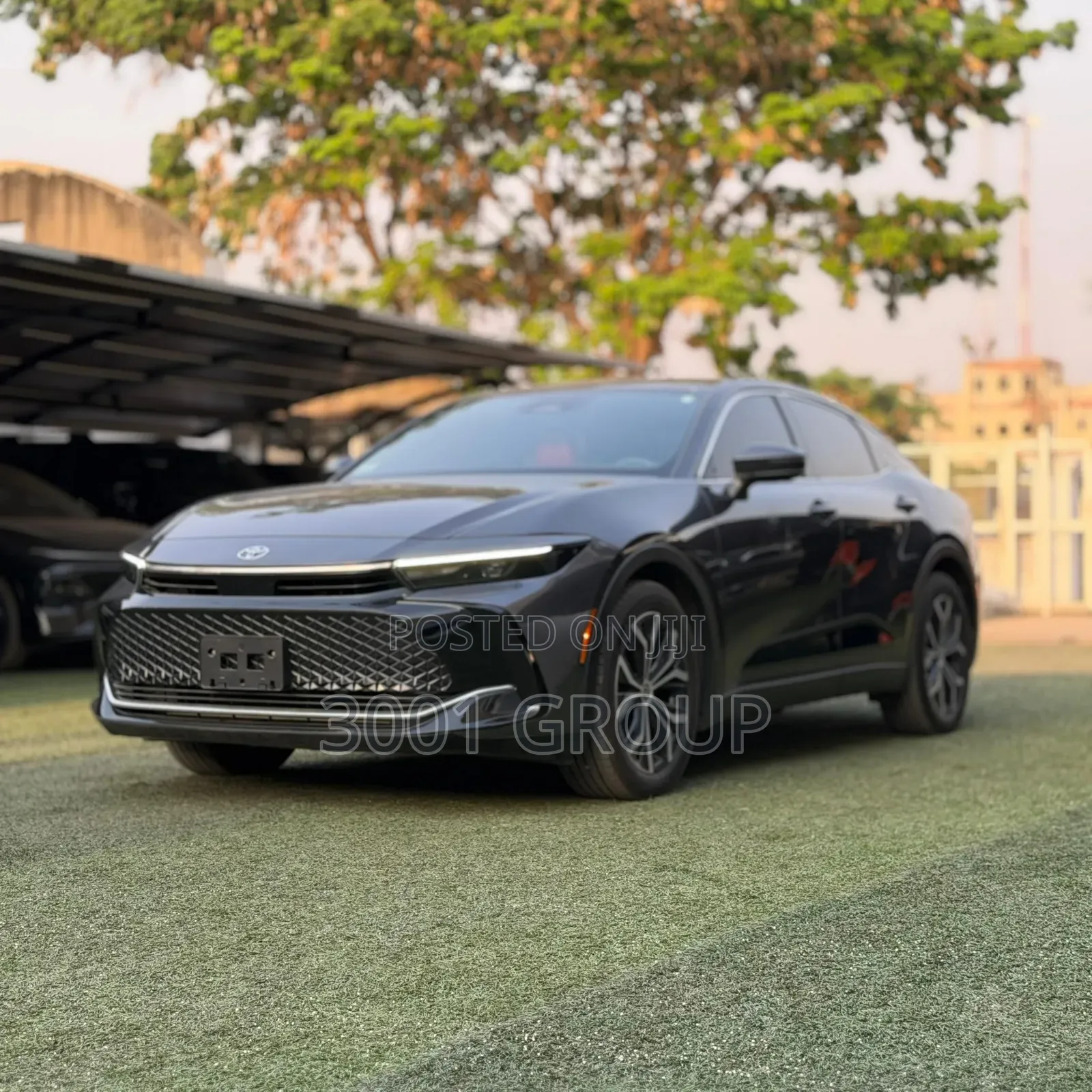 Toyota Crown 2023 Gray