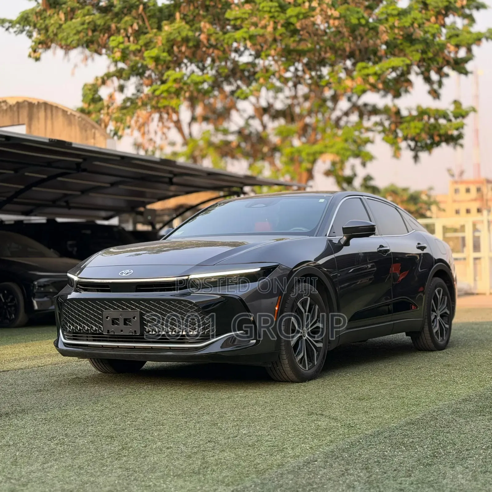 Toyota Crown 2023 Gray