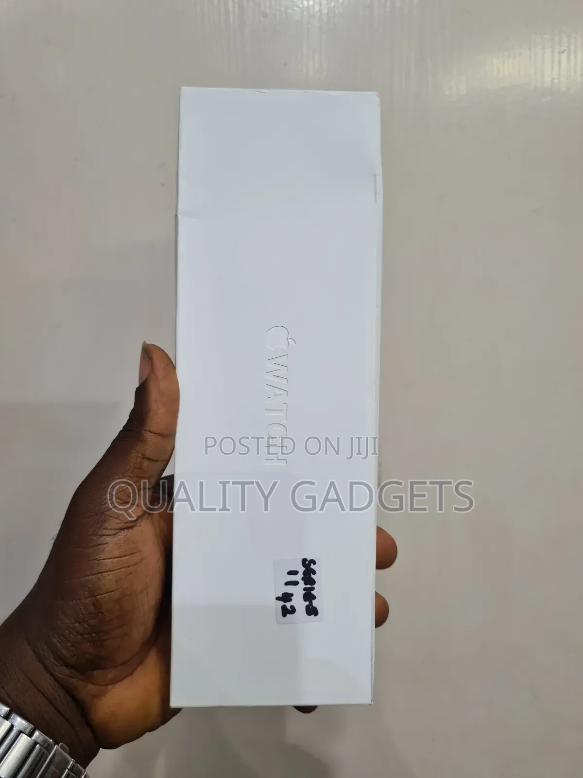 New Apple Watch Series 11 42mm
