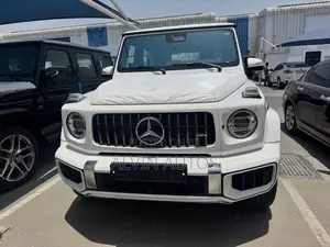 New Mercedes-Benz G-Class 2025 White