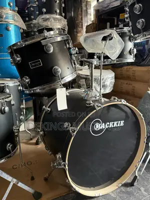 Seven Set Mackie Drum Set - 7piece Drum Set